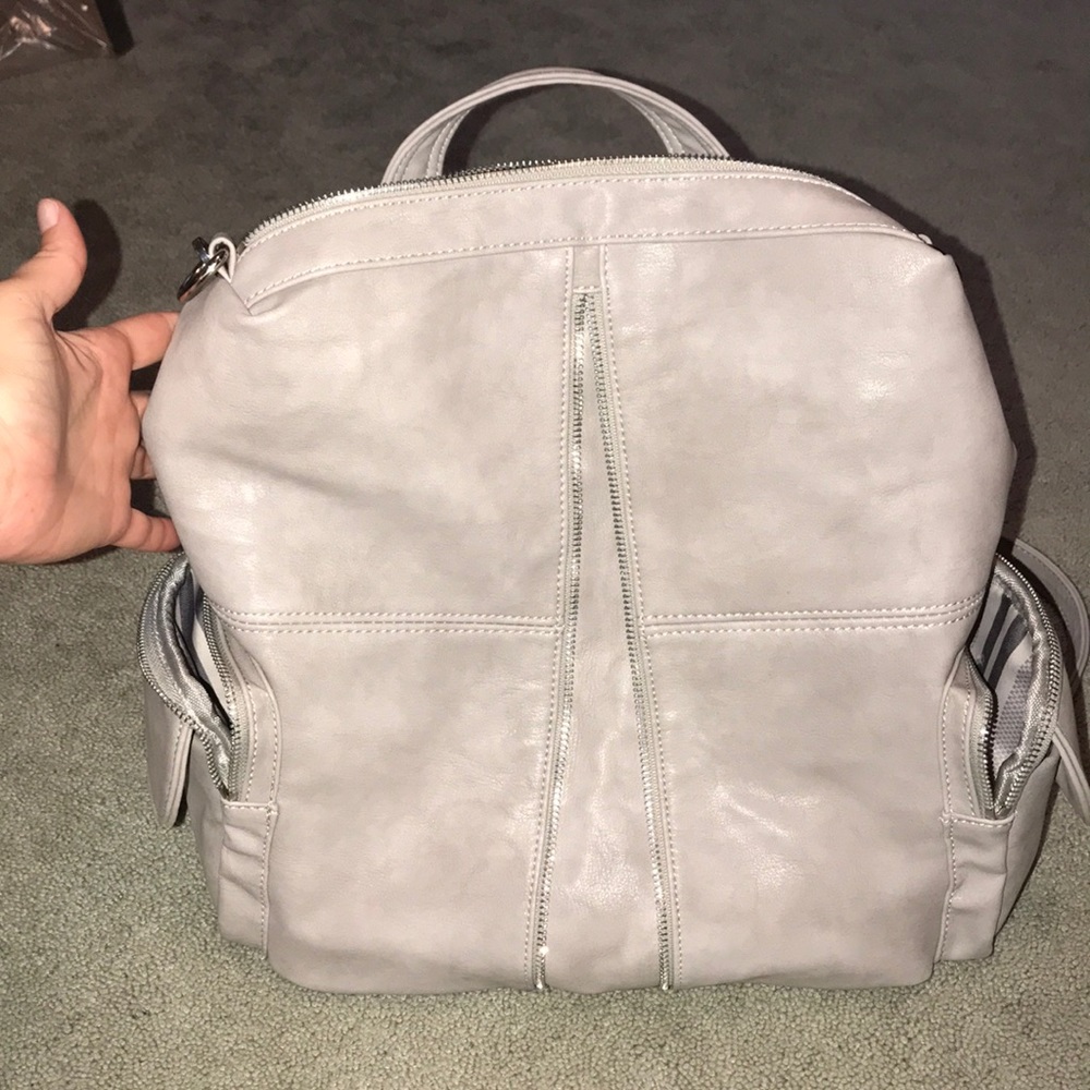 Dallas Vegan Leather Backpack - grey